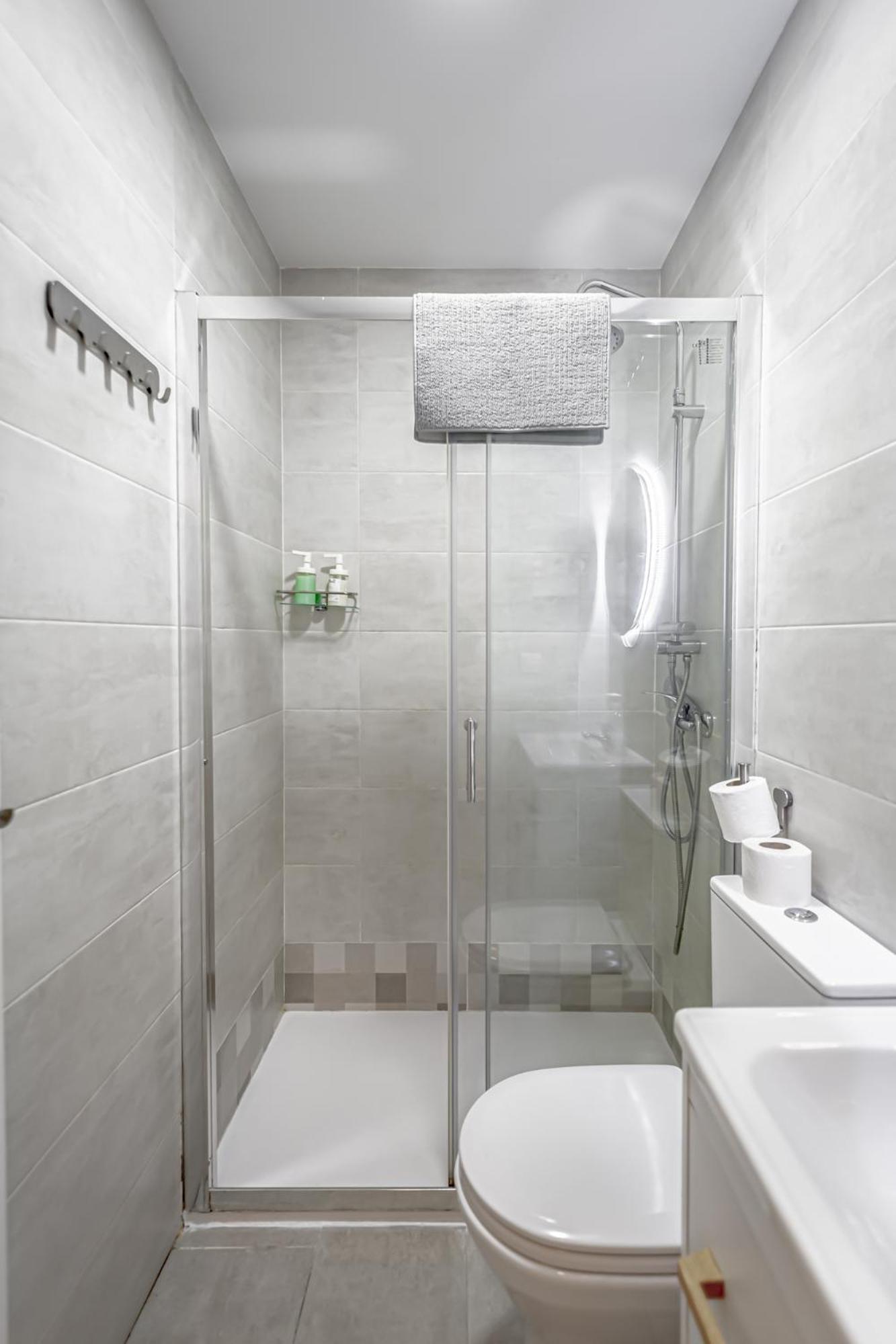 Apartamentos Tetuan 마드리드 객실 사진